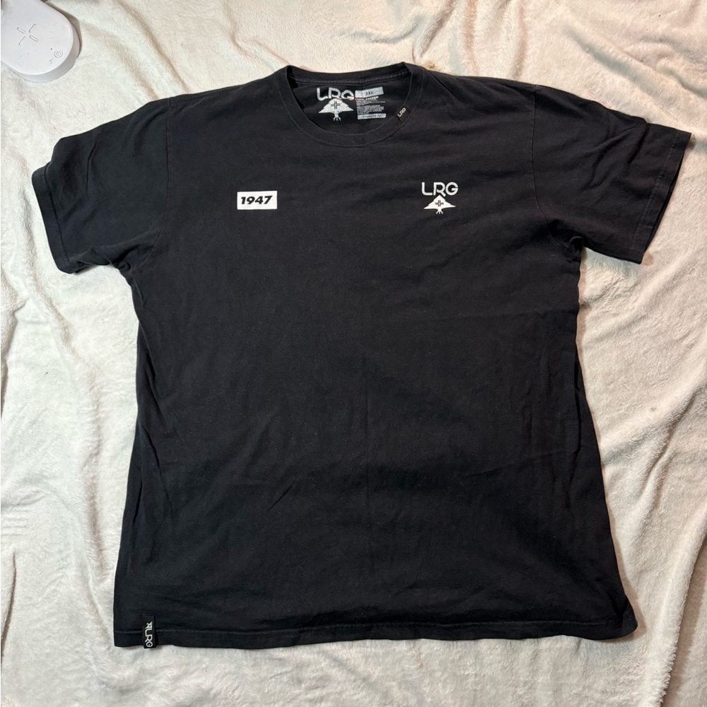 4️⃣7️⃣ LRG Men’s Black Logo Tee - 1947 Graphic